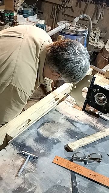 Изготовление полочек с крепление к стене впотай