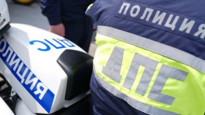 Женщина на каршеринге перепутала педали и сбила инспектора ДПС в Петербурге