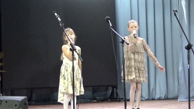 Таня Денисенко и Милана Корж.