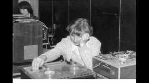 Я по первому снегу бреду...