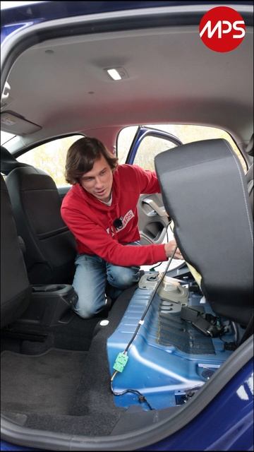 Lada Iskra саморезами просыпалась : тест-драйв 2025.