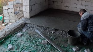 ЗАЛИВАЮ ТРИ КУБА БЕТОНА В РУЧНУЮ #стройка #строюдом #домснуля