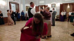 Танец - игра,, Вальс с цветком,, 🌹