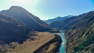 река Катунь за с.Инегень , устье реки Аргут