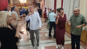 25 октября.Отменя далеко....