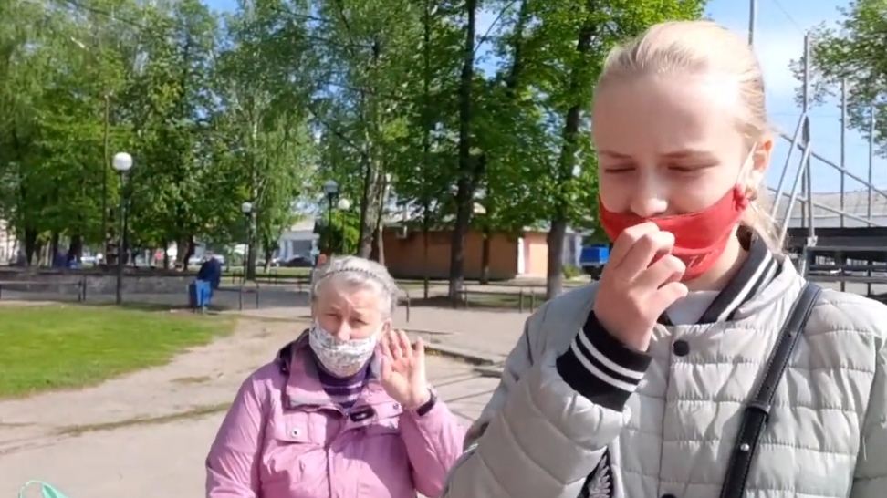 VLOG: 14 мая 2021 г.  Ездили в центр.  Играем с котятами. Испекли две Огромные Пиццы.