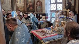 Таинство Причастия, Архиерейская Божественная литургия с совершением cвященнической хиротонии