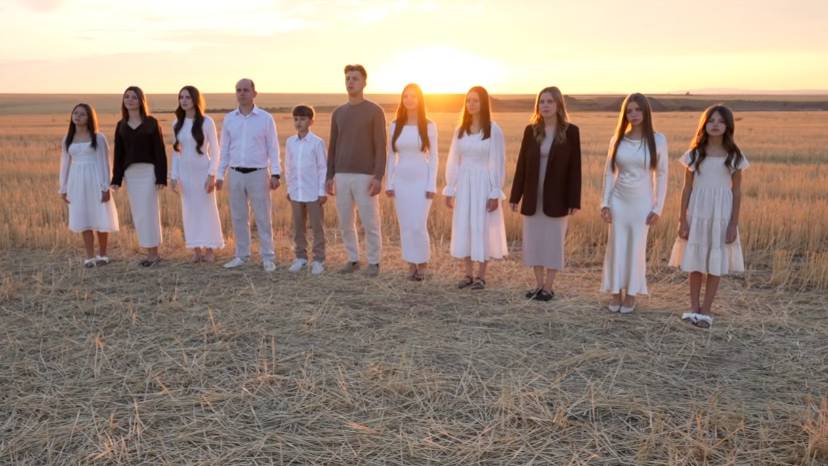 Псалом 90 Живущий под кровом Всевышнего - Family Krot смотреть онлайн