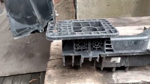6801557