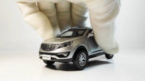 Масштабная модель автомобиля Kia Sportage в масштабе 1:43...из моей коллекции))