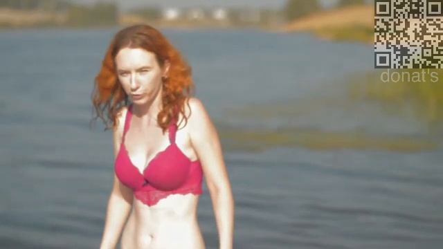 Seksual harbiy forma Diana Glenn yalangoch