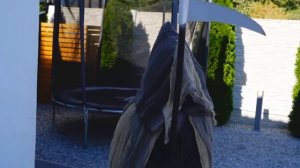 Сбежали с уроков!