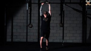 Растяжка грудных в петлях TRX / Растяжение грудной мышцы с помощью TRX