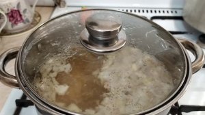 Суп звездочки на мясном бульоне