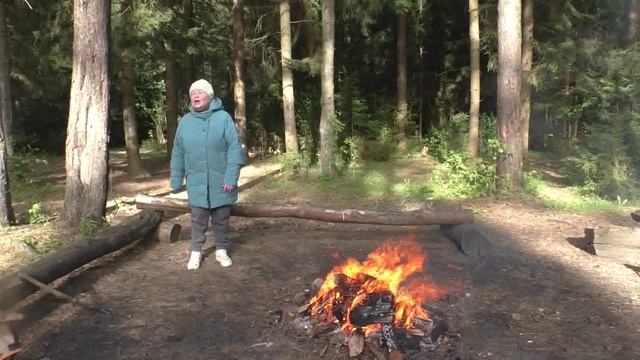 Костер давно погас. Поет Тамара Скобелева.