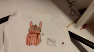 рисую зайчика в милой осени