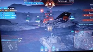 продолжаю. играть в мир. танков,
но это было бизумие,😨