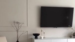 Как спрятать провода за телевизором?