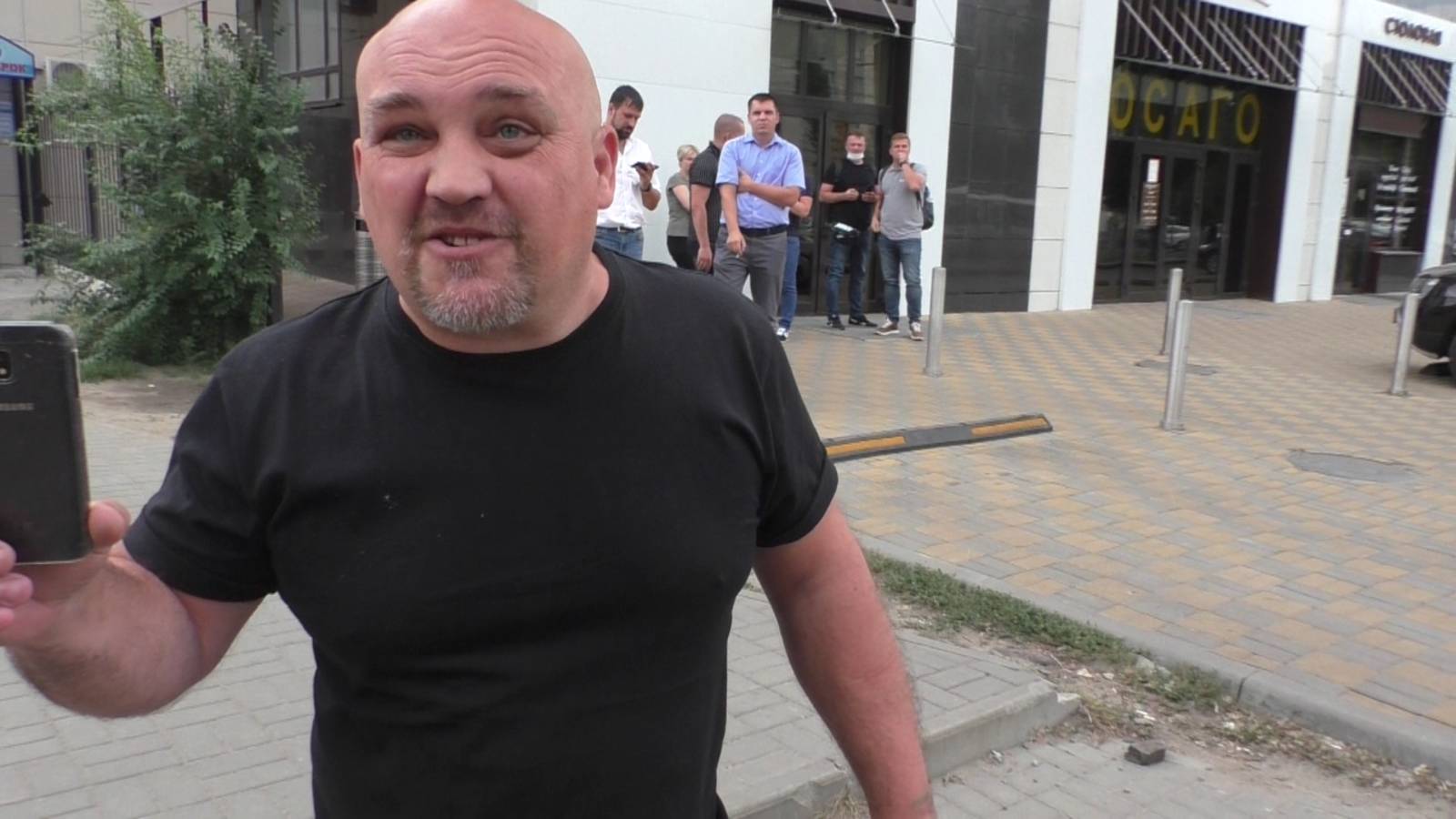 Воронеж. #1 🔥Лысый выскочил раз на раз и свалил обтекая🔥 смотреть онлайн