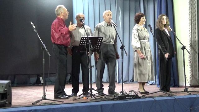 Вокальный коллектив "Родники".  Авторская песня Людмилы Вихляевой.