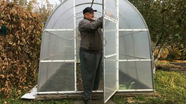 Завершение дачного сезона 2025. Отремонтировали машину.