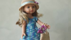 Сегодня мне хочется вам показать, какие милые платьица я связала для моих куколок спицами и крючком