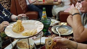 СОЧИ. С друзьями в КАФЕ отмечаем Мой ДЕНЬ РОЖДЕНИЯ.