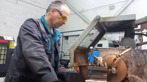 Работаю и молчу