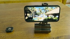 GREAT Minimalist iPhone Rig   Sandmarc Creator Grip