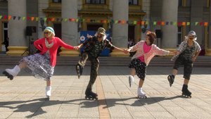 Театр танца на роликах " Сказка " . " Бабушки - старушки "