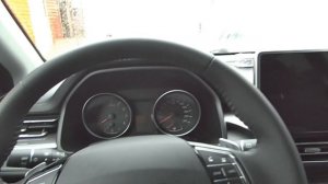 Haval M6. Накатал на Вестах 150 тысяч км, пересел на Haval. А оно вам надо?