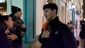 ТАНЦОР САША ТАНЦУЕТ С ДЕВУШКОЙ С КОТОРОЙ ОН УЧИЛСЯ В ШКОЛЕ ♥