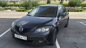 Продаётся автомобиль Мазда 3 хэтчбэк