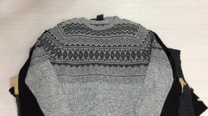 с685. Джемпера, кардиганы крем