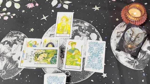 Козерог. Таро прогноз на ноябрь 2025 года. Гадание онлайн