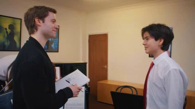 Go Getter 1, Video 12, p.28, Unit 2.4 What's Your Name смотреть онлайн