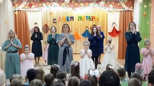 Танец с мамами