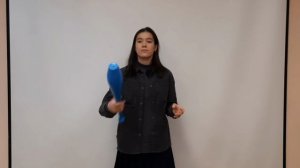 Уже умеешь жонглировать 3 мячами и хочешь научиться булавами, то это видео для тебя) подпишись