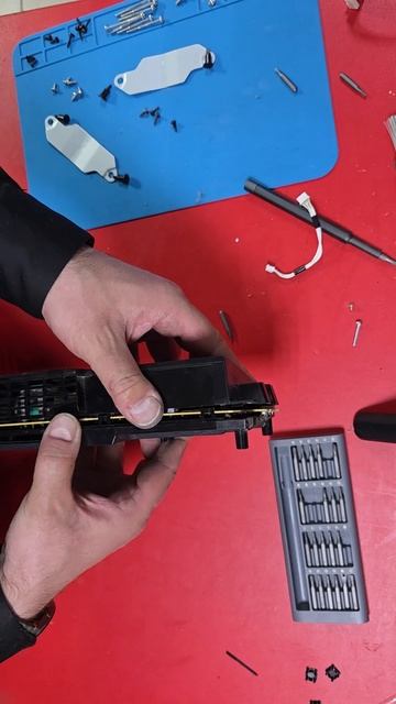 Как разобрать и почистить от пыли блок питания PlayStation 3 Slim смотреть онлайн