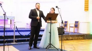 Александра Конева и Владислав Шавров исполняют «Con te partiro». Орган — Юлия Иконникова