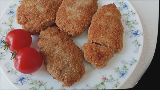 Как вкусно и правильно приготовить Котлеты. Рецепт домашних котлет в панировке