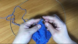 Узор спицами "Ажурная шахматка"