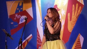 Замечательный сосед. Стихи и музыка Б.Потемкина -  исп. Ирина Осинская