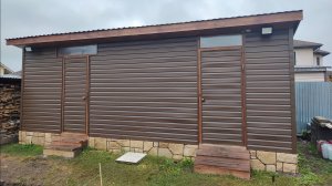 Передняя стенка будущего хозблока.