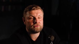 НЕ ДАЙ СЕБЯ ОБМАНУТЬ! / Как мошенники заставляют им поверить?