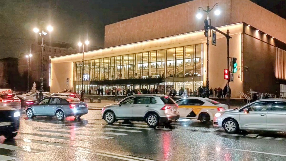 "Жизнь на пенсии".. Ездили на концерт (Шоу Японских барабанов) в БКЗ ОКТЯБРЬСКИЙ.