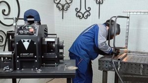 Как сделать удобную велопарковку своими руками — просто и выгодно!