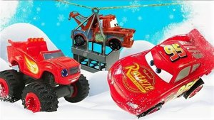 МУЛЬТИКИ ПРО МАШИНКИ 🚗 ШЕДЕВРАЛЬНОЕ ПРОХОЖДЕНИЕ ТРАССЫ 600 В ИСПОЛНЕНИИ МОЛНИИ МАКВИН ⚡⚡⚡