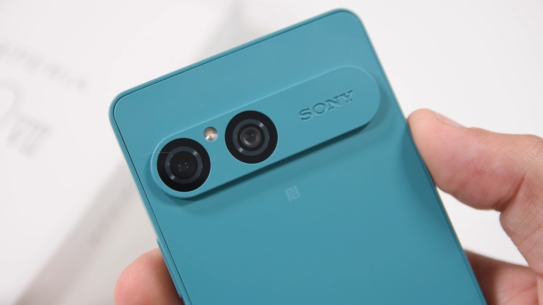 Sony Xperia 10 VII. Впервые за 10 лет годный смартфон от Sony! / Арстайл /