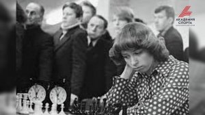 17 10 25 ЦЕНТРАЛЬНАЯ ТРИБУНА 23 16